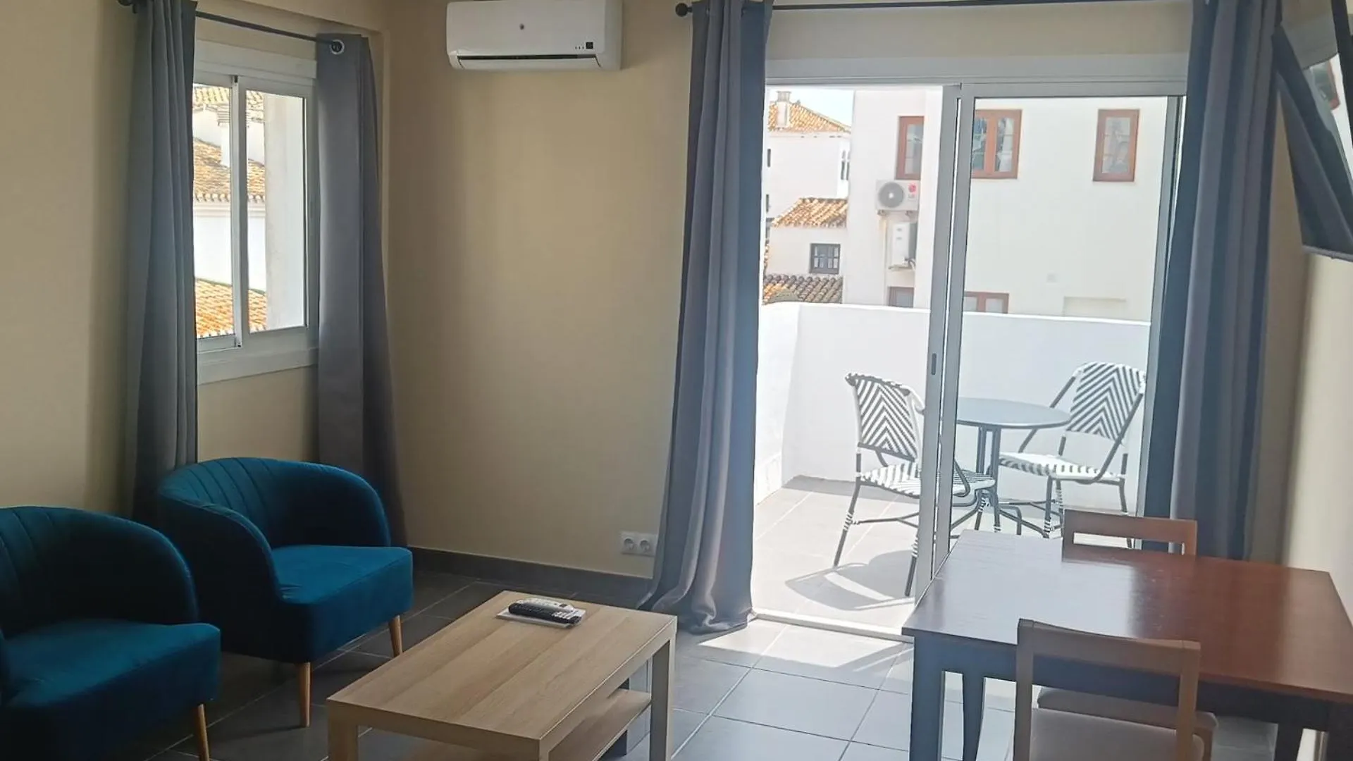Duquesa Harbour Club Aparthotel Manilva